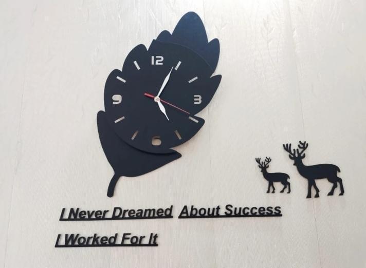 3D Leaf Wooden Wall Clock Black Golden Hands